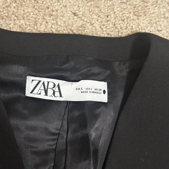 Zara Elegant Black Vest - Large - Picture 2 of 3